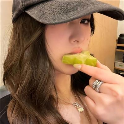 沉默的双眼